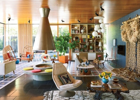 Jonathan-Adlers-Shelter-Island-creative-home-decor-livingroom-carpet-design